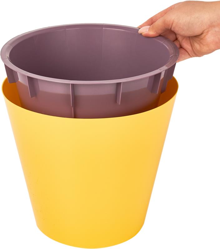 London 330 mm /16L (karton 4 szt) Osłonka plastikowa z doniczką wewnętrzną, na kółkach, dojrzała gruszka